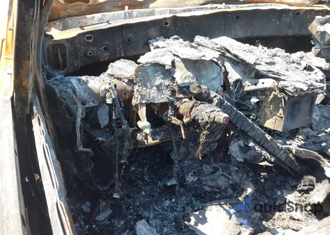 2016 Toyota Tacoma Limited из США, поврежденный, VIN 3TMEZ5CN5GM024513